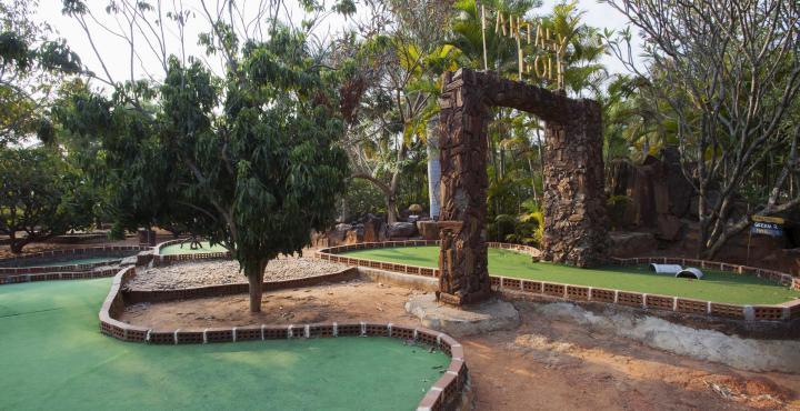 Fantasy Golf Resort Bangalore Esterno foto